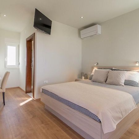 Apartament Studio Apartman Rosa Zaton  Zewnętrze zdjęcie